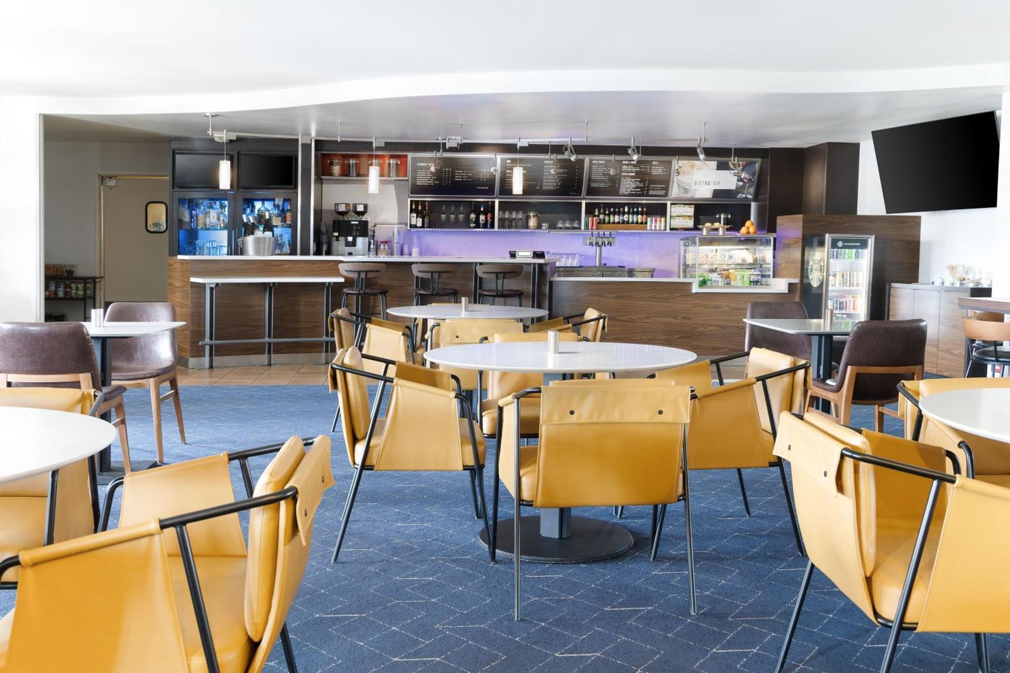 Courtyard By Marriott Ontario Rancho Cucamonga Otel Dış mekan fotoğraf