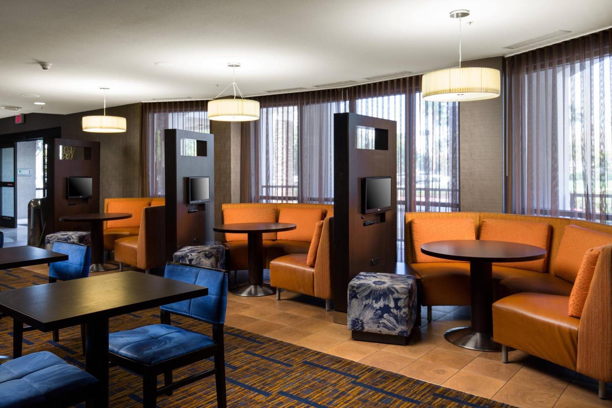 Courtyard By Marriott Ontario Rancho Cucamonga Otel Dış mekan fotoğraf