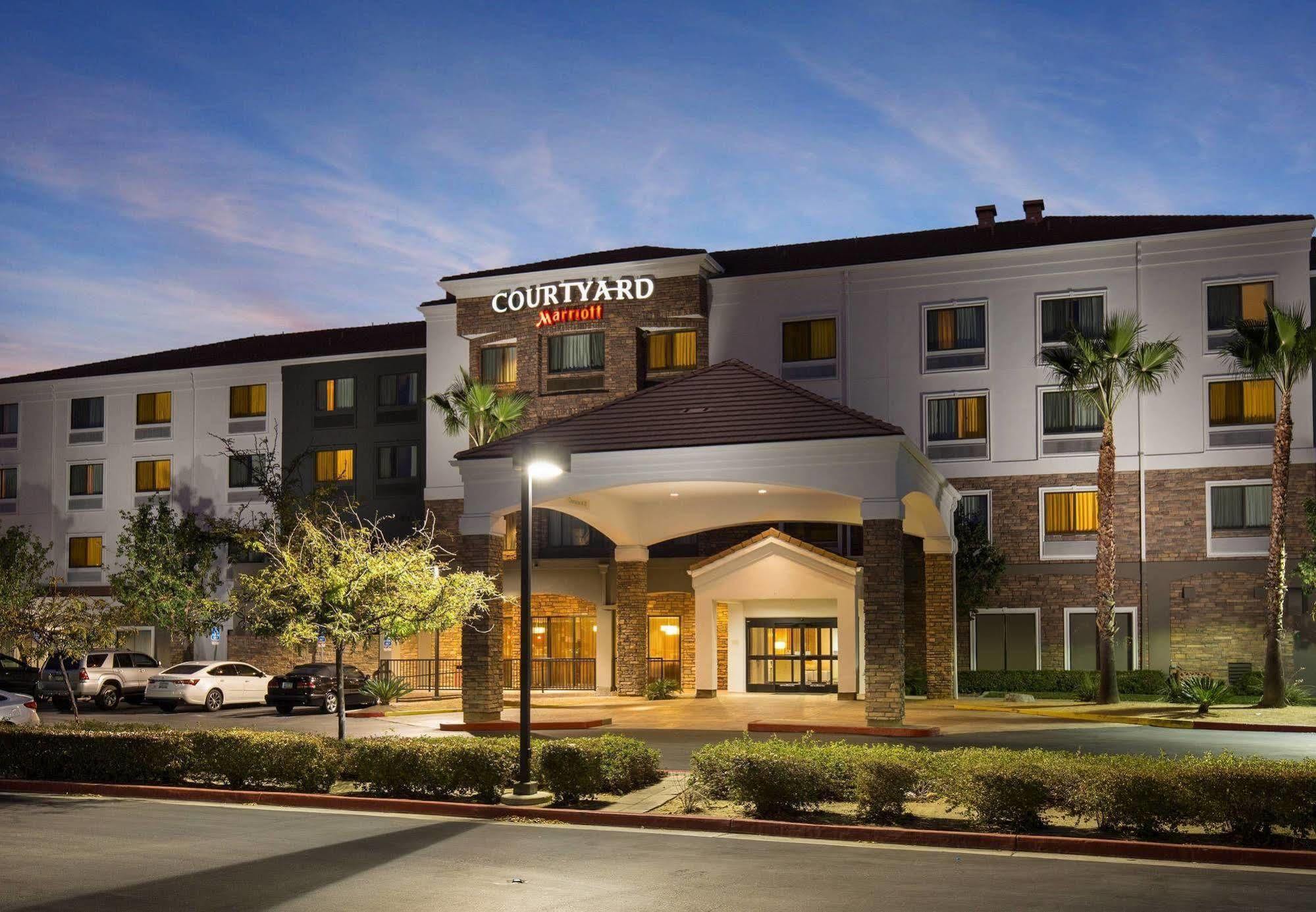 Courtyard By Marriott Ontario Rancho Cucamonga Otel Dış mekan fotoğraf